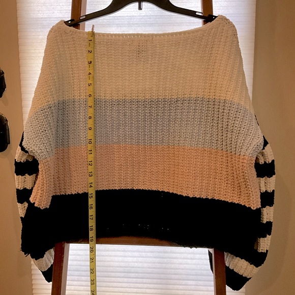 FOREVER 21 STRIPED MULTICOLORED KNIT SWEATER. SIZE S - Picture 3 of 7